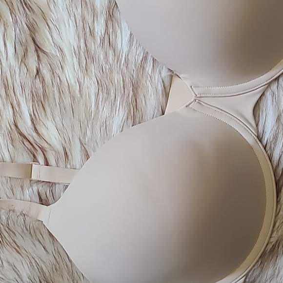 NWT SKIMS Fits Everybody T-Shirt Bra Size 38D Sand - Picture 5 of 8